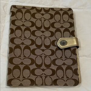 Coach IPad case signature C brown and Gold Patterned
